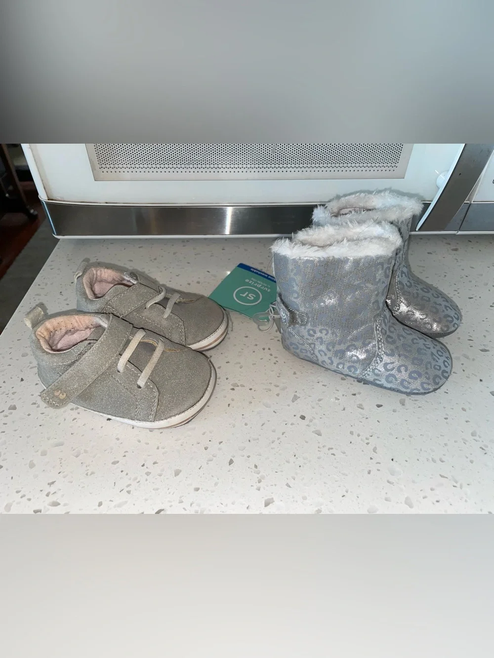 Surprize by Stride Rite Girl’s Shoes Size 6-12 Months NWT - Picture 2 of 8